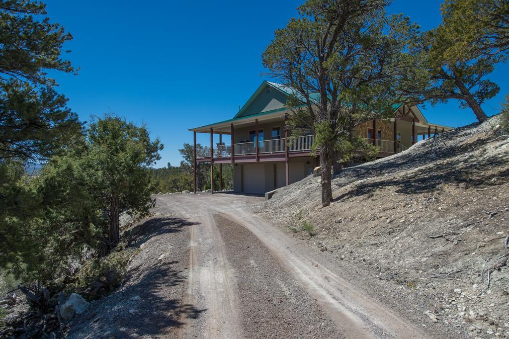 האץ' Ridgetop Hideaway מראה חיצוני תמונה